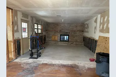 4663 Chumuckla Hwy, Pace, FL 32571 - Photo 7