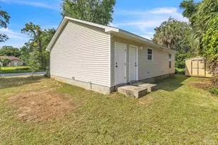 205 E Hatton St, Pensacola, FL 32503 - Photo 15