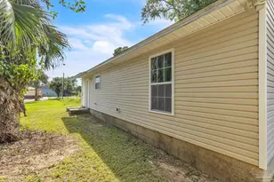 205 E Hatton St, Pensacola, FL 32503 - Photo 13