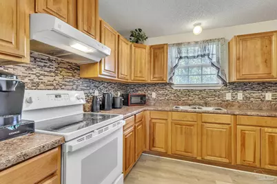 205 E Hatton St, Pensacola, FL 32503 - Photo 1