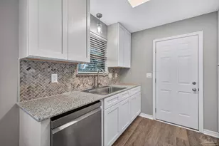 9698 Hummingbird Ln, Pensacola, FL 32514 - Photo 15