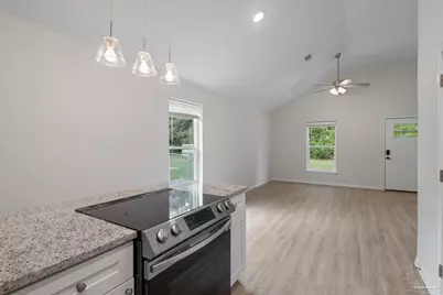 1039 Isabella Rd, Cantonment, FL 32533 - Photo 11