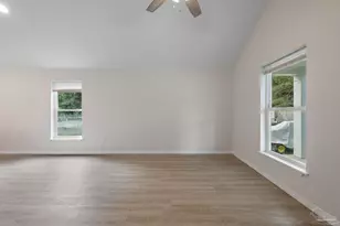 1039 Isabella Rd, Cantonment, FL 32533 - Photo 5