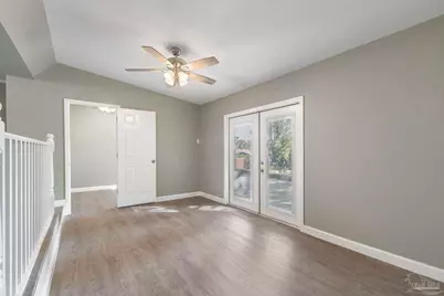 4252 Acacia Dr, Pensacola, FL 32503 - Photo 9