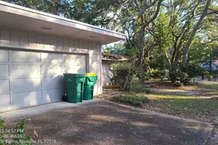 945 Rue De Palms, Niceville, FL 32578 - Photo 3