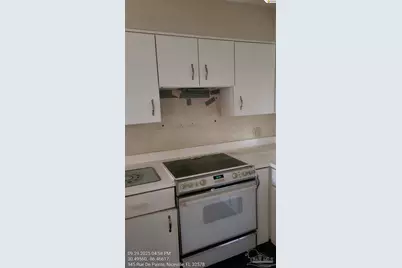 945 Rue De Palms, Niceville, FL 32578 - Photo 9