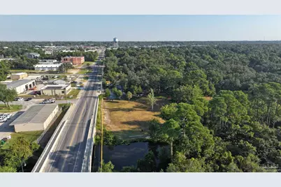 610 S Old Corry Field Rd, Pensacola, FL 32507 - Photo 5