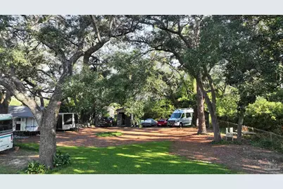 610 S Old Corry Field Rd, Pensacola, FL 32507 - Photo 17