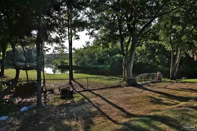 610 S Old Corry Field Rd, Pensacola, FL 32507 - Photo 37