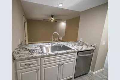 740 N Fairfield Dr, Pensacola, FL 32506 - Photo 7