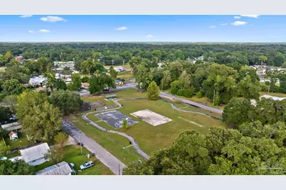 21 W Detroit Blvd, Pensacola, FL 32534 - Photo 13