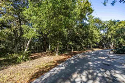 5606 Innerarity Cir, Pensacola, FL 32507 - Photo 9