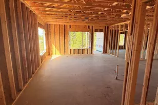 7727 Piper Cir, Milton, FL 32583 - Photo 7