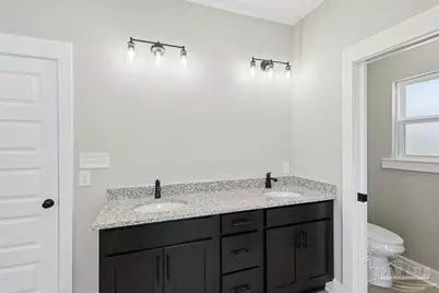 7727 Piper Cir, Milton, FL 32583 - Photo 15