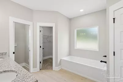 7727 Piper Cir, Milton, FL 32583 - Photo 17