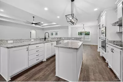 5196 Gaineswood Dr, Milton, FL 32583 - Photo 9