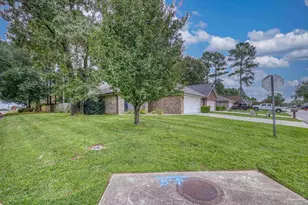 5921 Dunridge Drive, Pace, FL 32571 - Photo 7