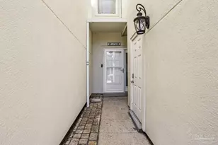 7222 Majestic Blvd, Navarre, FL 32566 - Photo 5