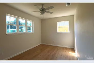 213 Emerald Ave, Pensacola, FL 32505 - Photo 13