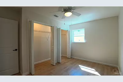 213 Emerald Ave, Pensacola, FL 32505 - Photo 9