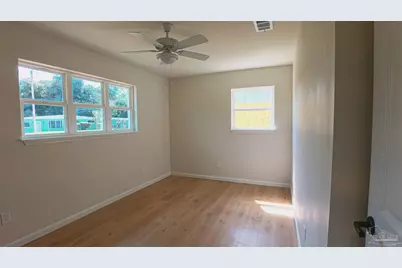 213 Emerald Ave, Pensacola, FL 32505 - Photo 39