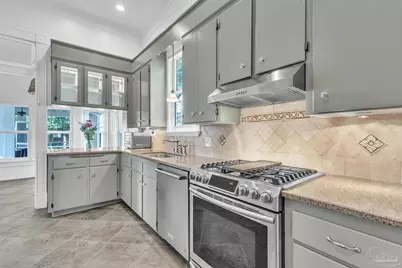 1305 N 15th Ave, Pensacola, FL 32503 - Photo 23