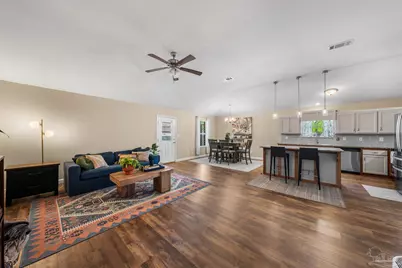 2423 Raider Ln, Navarre, FL 32566 - Photo 7