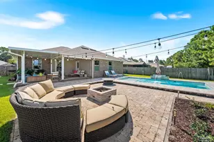 2423 Raider Ln, Navarre, FL 32566 - Photo 17