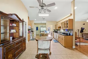 5668 Als Way, Milton, FL 32583 - Photo 13