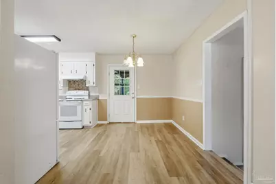 6995 Moore Ave, Pensacola, FL 32526 - Photo 9