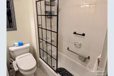 825 Bayshore Dr #200, Pensacola, FL 32507 - Photo 15