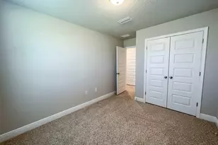 300 S F St, Pensacola, FL 32502 - Photo 23