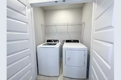 300 S F St, Pensacola, FL 32502 - Photo 27