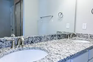 300 S F St, Pensacola, FL 32502 - Photo 15