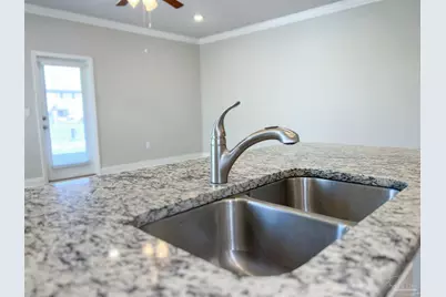 300 S F St, Pensacola, FL 32502 - Photo 7