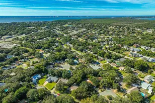 2703 Sanibel Pl, Gulf Breeze, FL 32563 - Photo 9