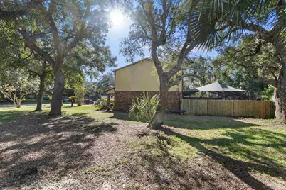 2703 Sanibel Pl, Gulf Breeze, FL 32563 - Photo 15