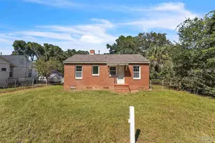 811 W Jordan St, Pensacola, FL 32501 - Photo 17