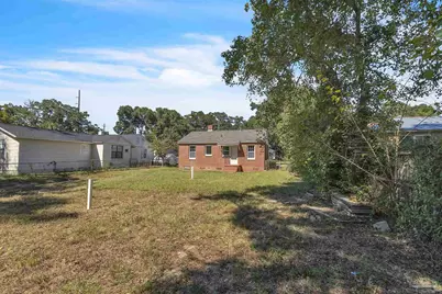 811 W Jordan St, Pensacola, FL 32501 - Photo 15