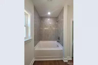 8401 Segura St, Navarre, FL 32566 - Photo 11