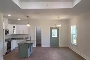 8401 Segura St, Navarre, FL 32566 - Photo 29