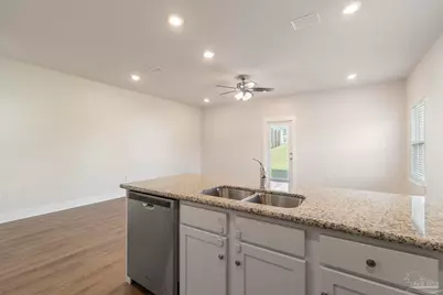 9701 Nature Creek Blvd, Pensacola, FL 32526 - Photo 7