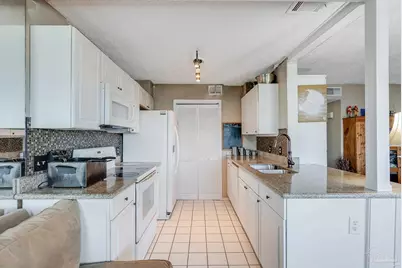 200 Pensacola Beach Rd #D2, Gulf Breeze, FL 32561 - Photo 13