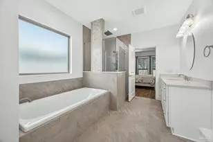 2480 Carthage Ct, Cantonment, FL 32533 - Photo 35