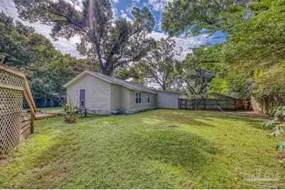 600 W Hannah St, Pensacola, FL 32534 - Photo 25