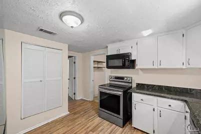 600 W Hannah St, Pensacola, FL 32534 - Photo 41