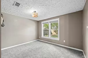 600 W Hannah St, Pensacola, FL 32534 - Photo 45