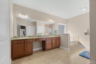 2350 Ash Dr, Navarre, FL 32566 - Photo 35