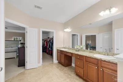 2350 Ash Dr, Navarre, FL 32566 - Photo 37