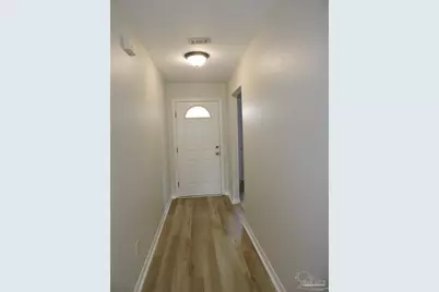 372 Mizzen Ln, Pensacola, FL 32507 - Photo 7